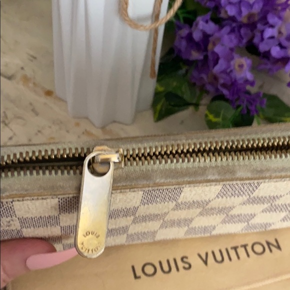 SOLD Authentic Louis Vuitton Damier Azur - Picture 7 of 9